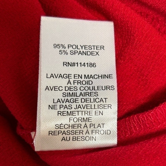 89th+Madison Blouse Women’s Red/Rhinestone V-neck 3/4 Sleeve Size-M NWT - Picture 6 of 8